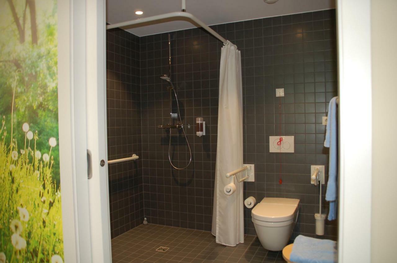 Hotel Péitche Lauer Useldange Esterno foto