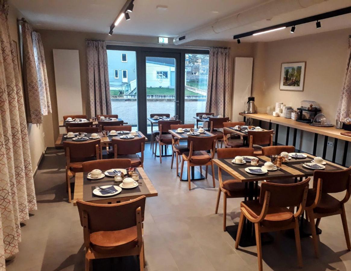 Hotel Péitche Lauer Useldange Esterno foto